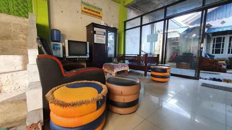 Oyo 3830 Dfarys Gh Syariah Hotel Balikpapan  Exterior foto