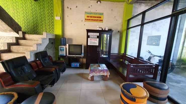 Oyo 3830 Dfarys Gh Syariah Hotel Balikpapan  Exterior foto